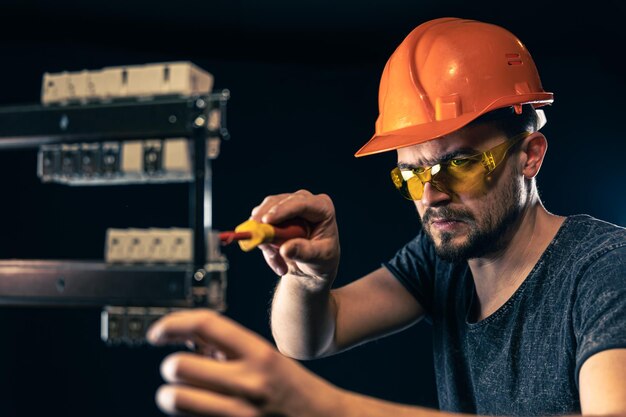 Electrician Job in Canada 2024